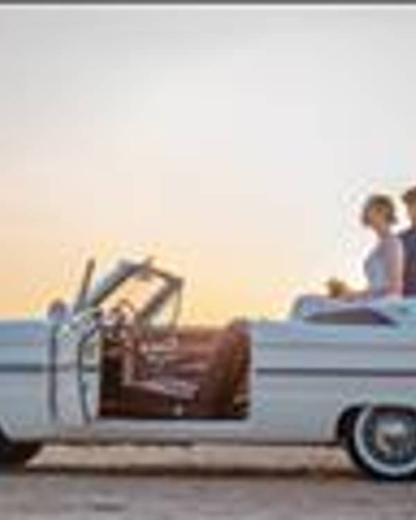 Vintage Wheels — Car Rental, Αθήνα