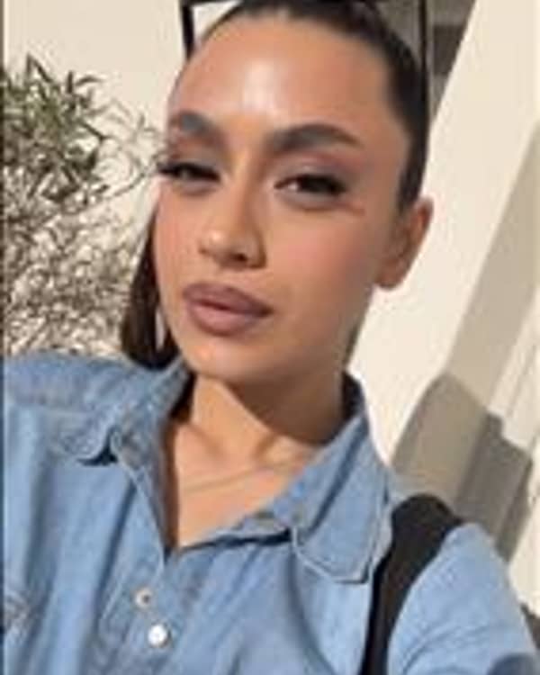 JENNY DANEZI PRO MAKE UP ARTIST — Makeup Artist, Θήρα