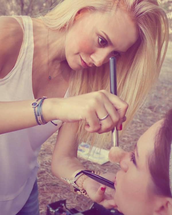 Χριστίνα Τζοβάνη — Makeup Artist