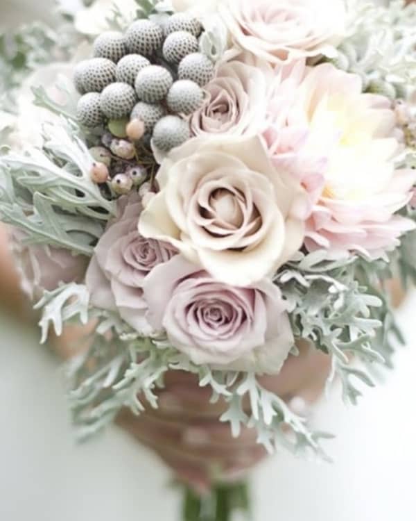 Χιλιες ευχές dy Anna Zaxaraki — Wedding Stylist