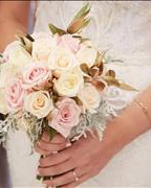 Ανθοτεχνικη Φραγκουλης — Florist, Ρέθυμνο