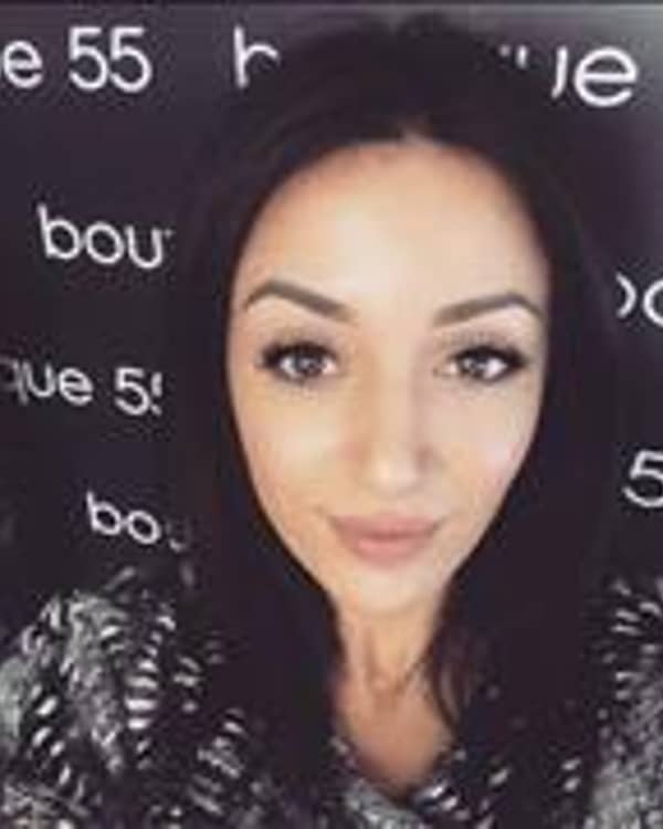 Ηλιανα Χαλιμουρδα — Makeup Artist