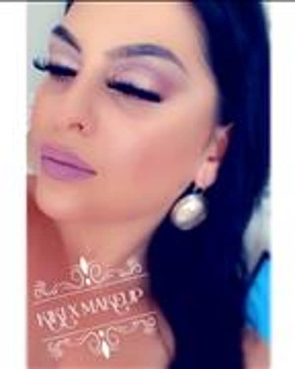 Kiki X makeup nails & eyelashes extension — Nail Artist, Πολίχνη
