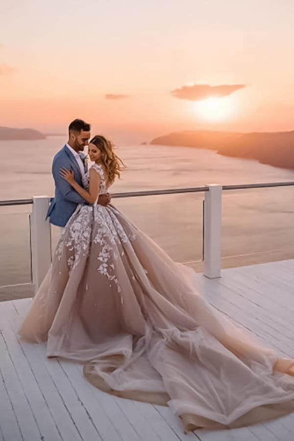 ΦΩΤΟΓΡΑΦΙΣΗ ΤΗΣ ΝΥΦΗΣ ΤΗΝ ΜΕΡΑ ΤΟΥ ΓΑΜΟΥ & ΟΛΑ ΤΑ ΠΡΕΠΕΙ