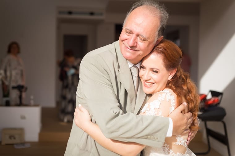 Γάμος σε πέτρινο κτήμα με ηλιοτρόπια — Bright Bride Photography (φωτογραφία 1)