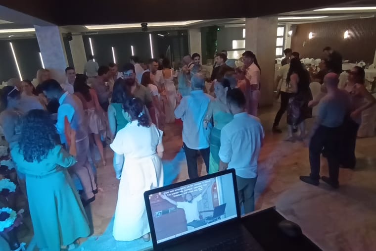 Γαμήλια Δεξίωση — Dj Tolis Skg Μουσική και ηχητικη κάλυψη (photo 7)