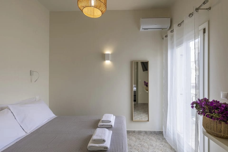 SIROS TRAVEL φωτογραφία 1