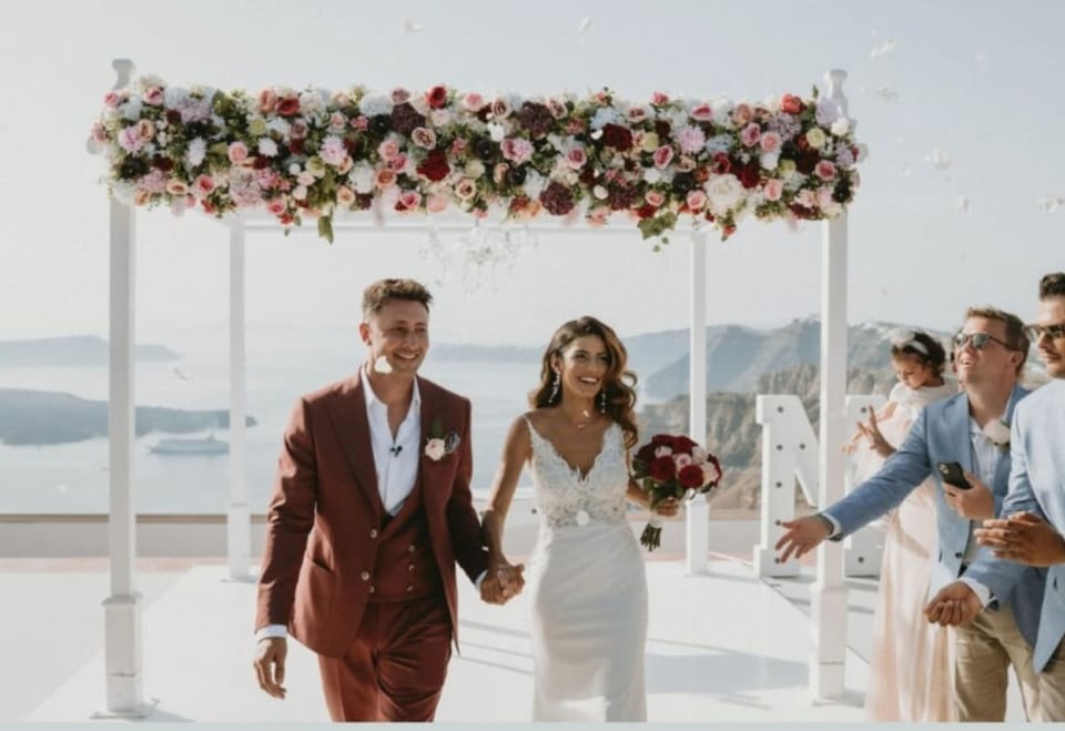 Santorini Panos Antoniou make-up and hair φωτογραφία 1