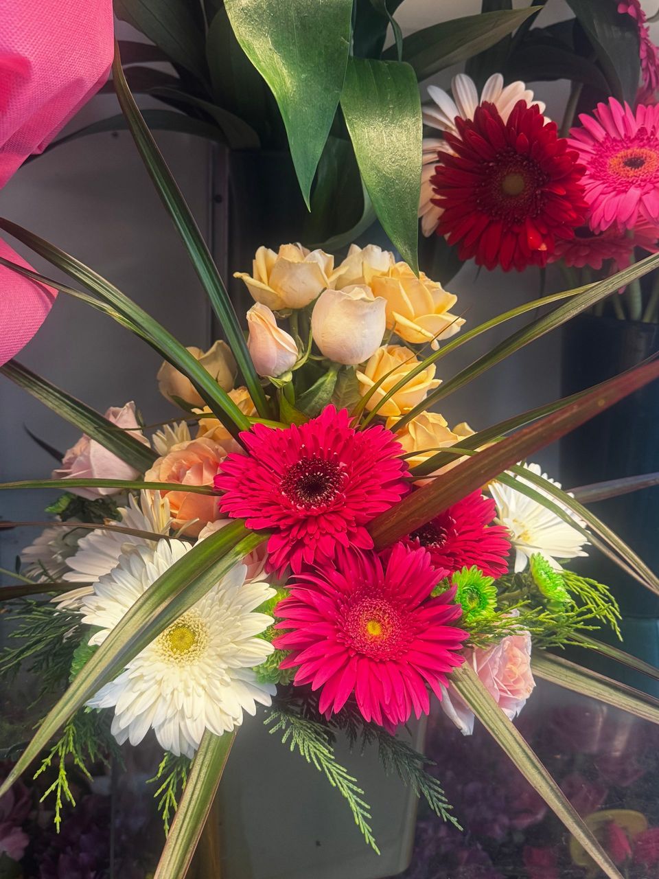KATSI FLOWERS STUDIO — Ανθοστολισμός, Νέα Ερυθραια (φωτογραφία 1)