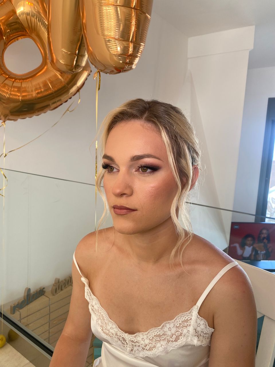 Evie Rapti φωτογραφία 11