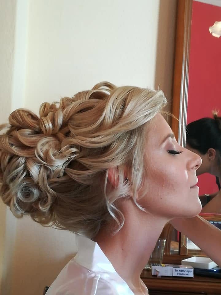 Hair Inspirations by Efstratia φωτογραφία 4